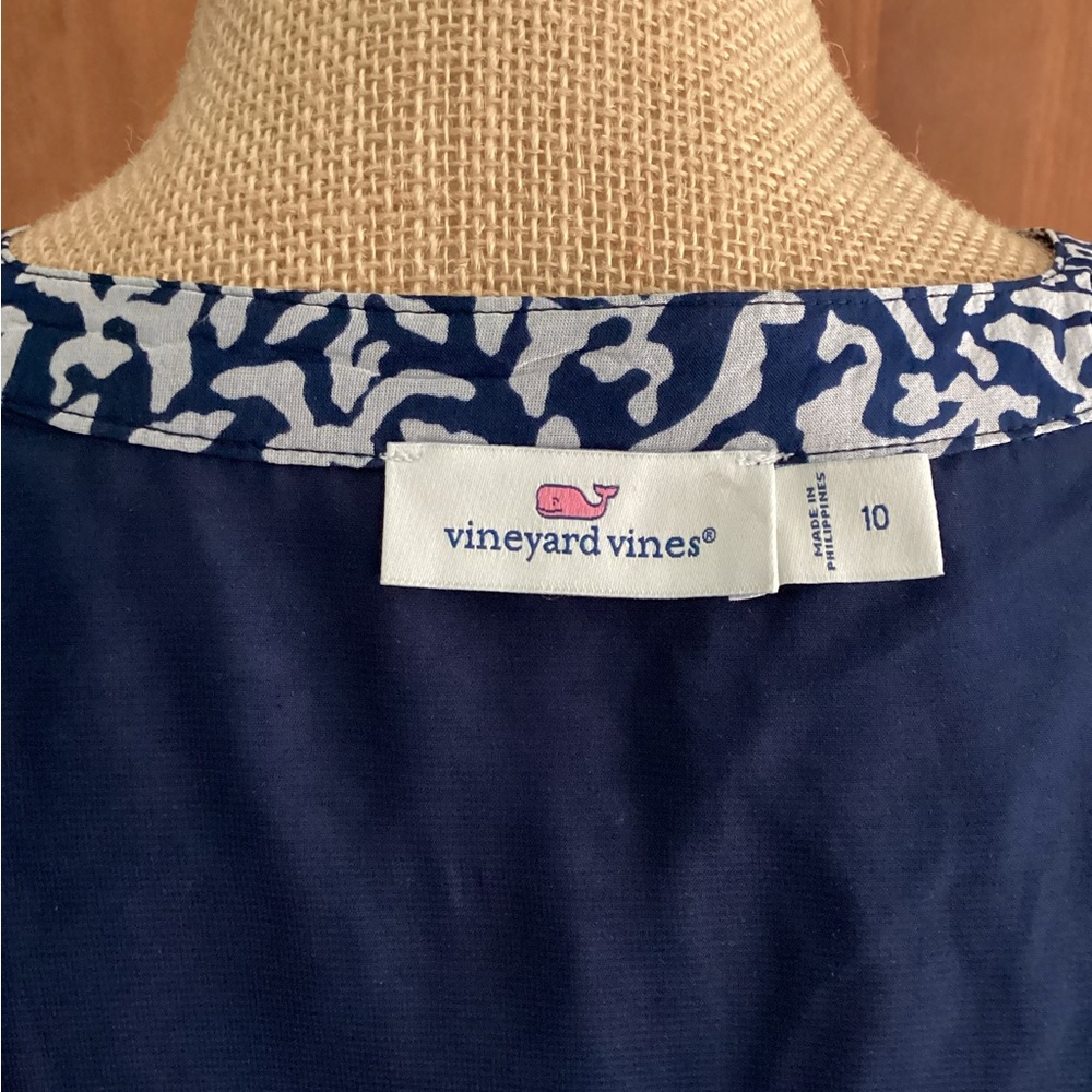 Vineyard Vines Silk Chiffon Snowflake Shirt Dress, Size 10 - Picture 7 of 7